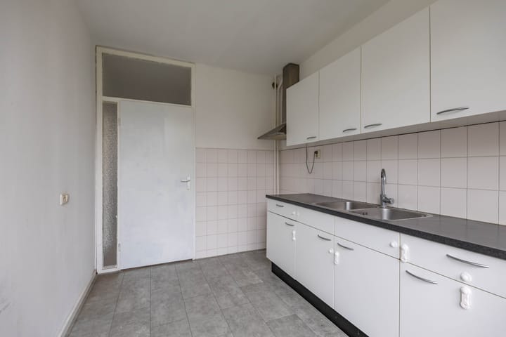 Foto 13 van Marsstraat 141