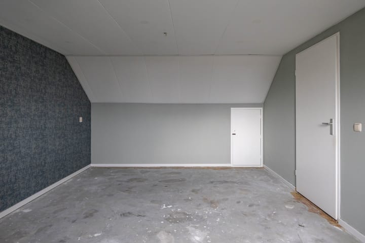 Foto 36 van Marsstraat 141