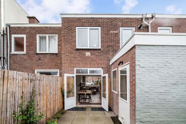 Photo 4 of Maasstraat 15