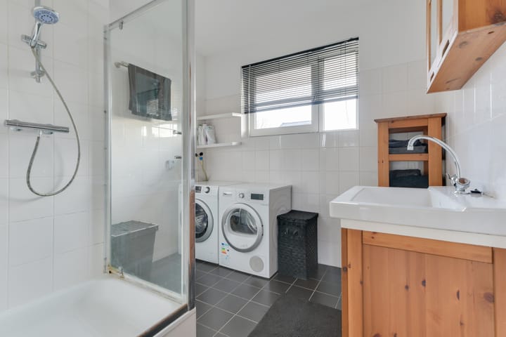 Photo 5 of Bovenwiel 32