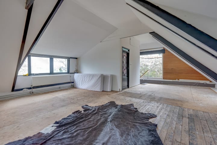 Foto 32 van Graaf Huibertlaan 46