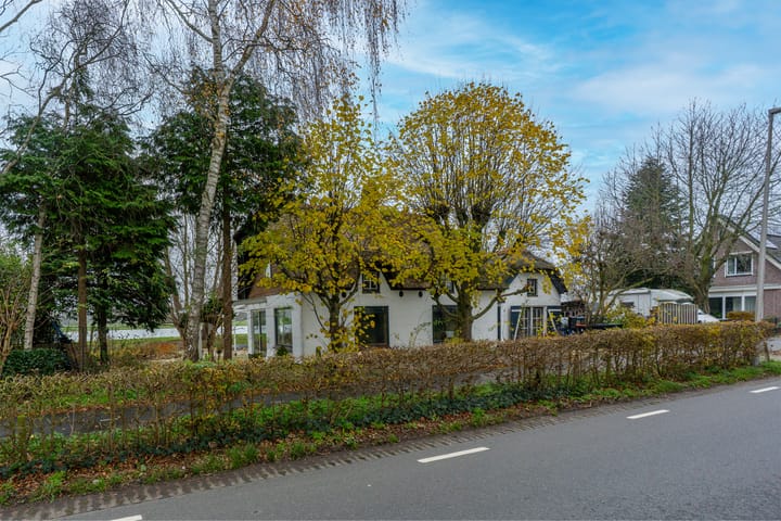 Foto 53 van Graaf Huibertlaan 46