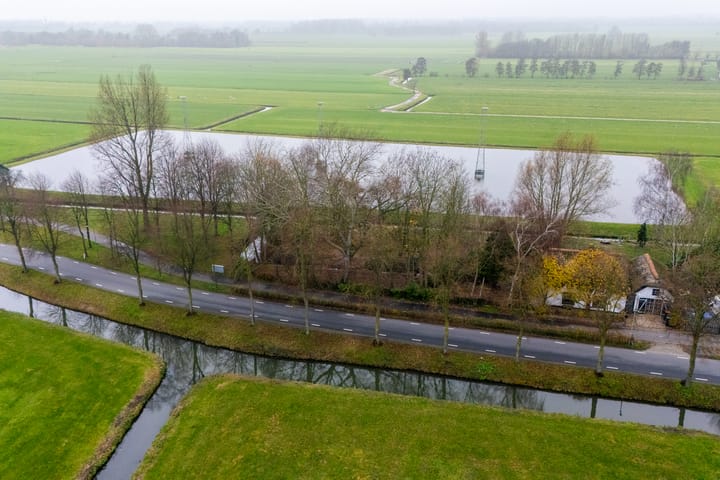 Foto 65 van Graaf Huibertlaan 46