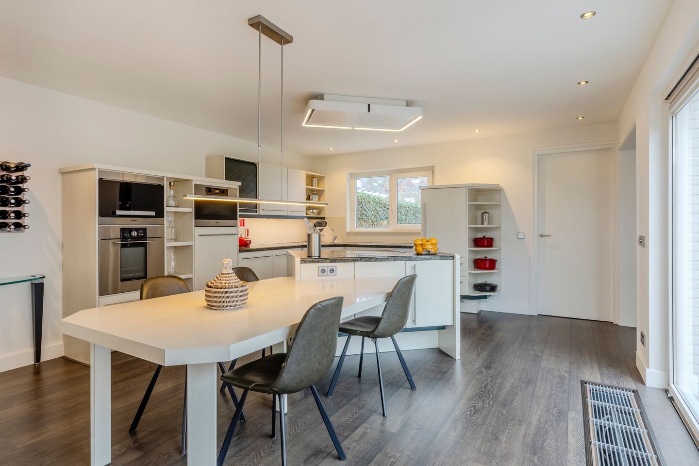 Foto 19 van Genderlaan 4