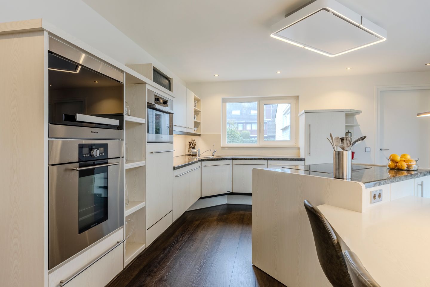 Foto 20 van Genderlaan 4