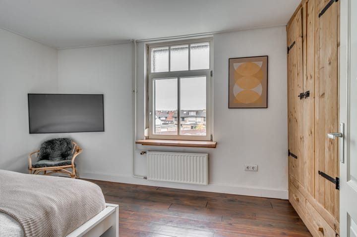 Foto 24 van Baarlosestraat 26