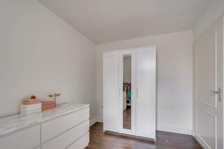 Foto 29 van Baarlosestraat 26