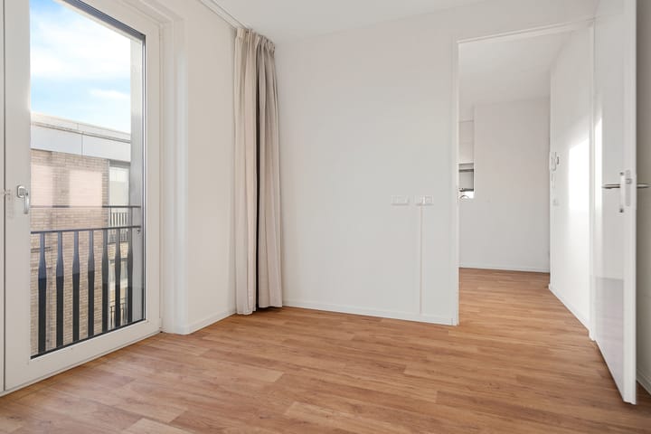 Photo 15 of Operaplein 267