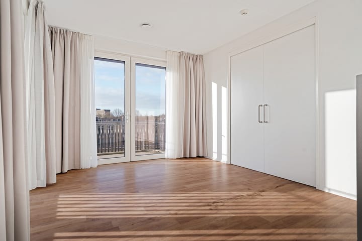 Photo 23 of Operaplein 267