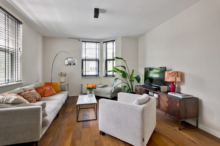 Photo 4 of Hoofdweg 96-2