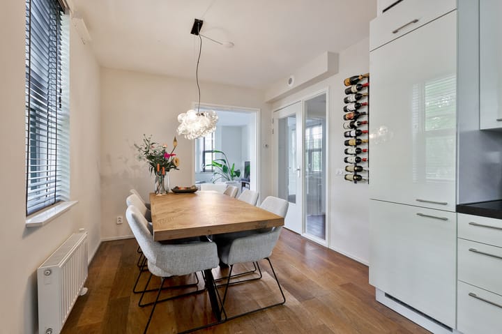 Photo 8 of Hoofdweg 96-2