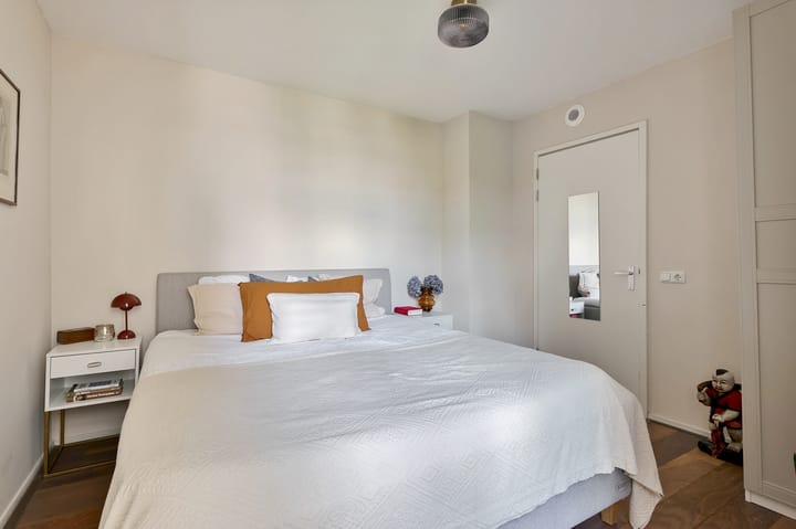 Photo 12 of Hoofdweg 96-2