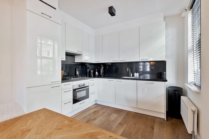 Photo 9 of Hoofdweg 96-2