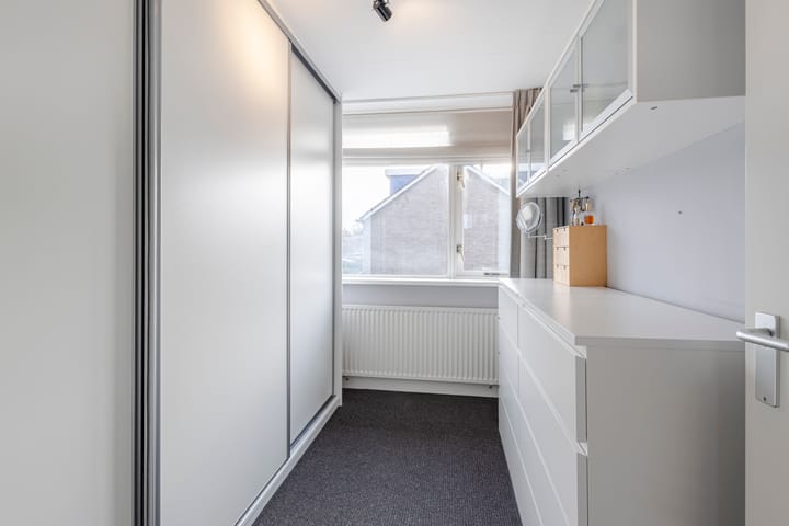 Foto 24 van Waalstraat 11