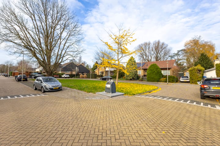 Foto 44 van Waalstraat 11