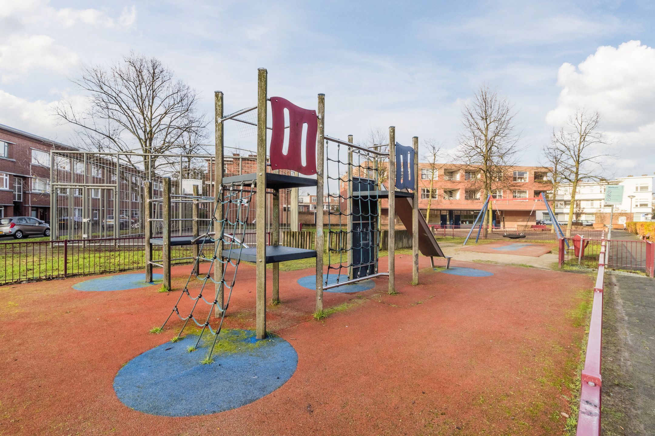 Photo 36 of van Faukenbergestraat 38