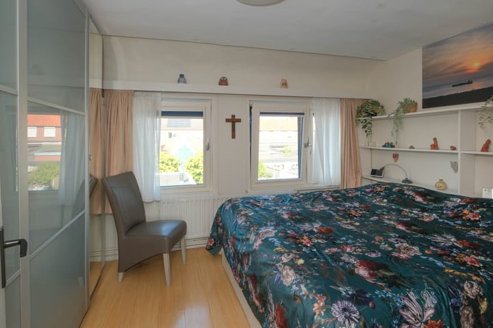 Foto 21 van Iepenstraat 37