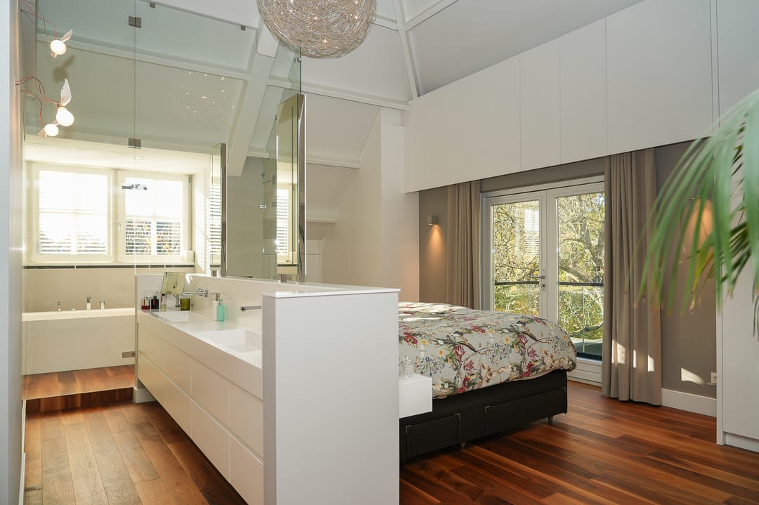 Foto 43 van Julianastraat 9