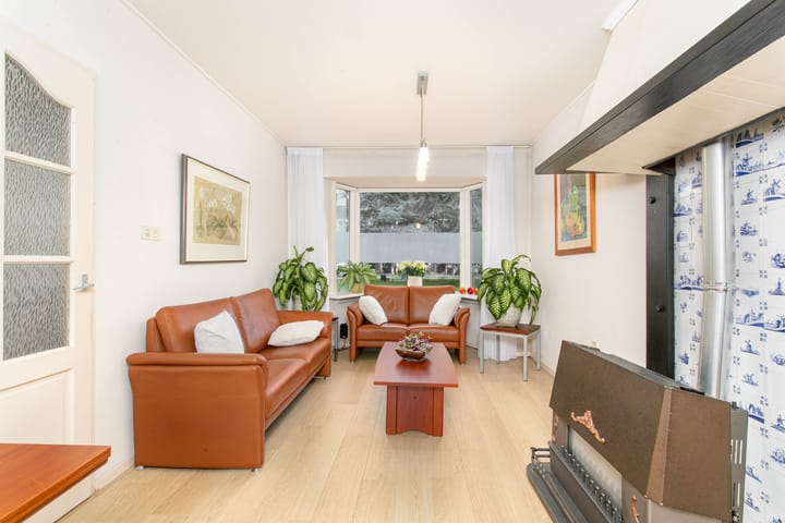 Photo 5 of Julianaweg 283