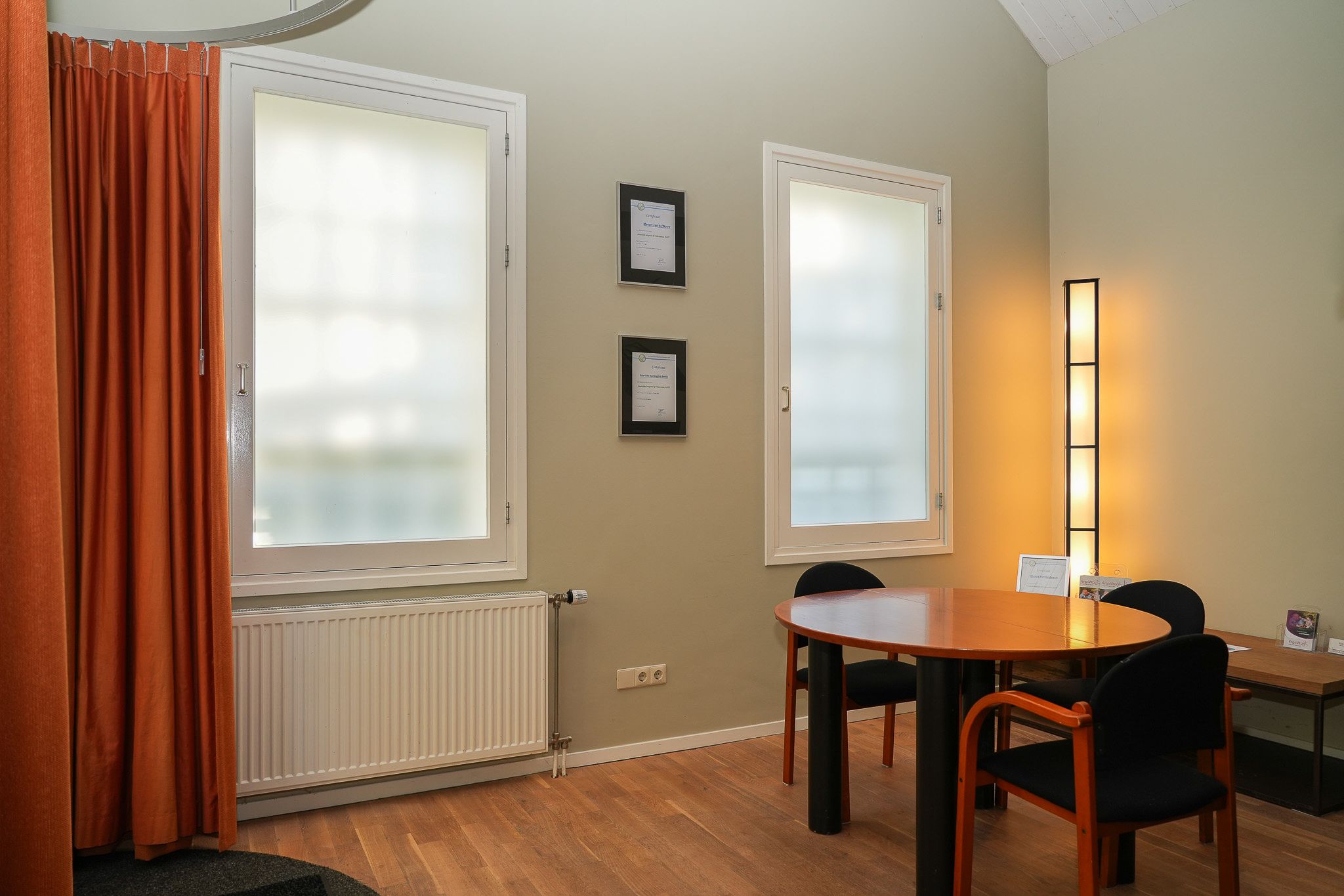 Photo 75 of Julianastraat 9