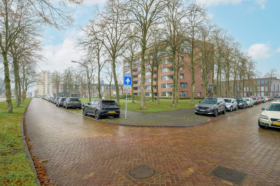 Foto 11 van Graaf Hendrik III plein 104