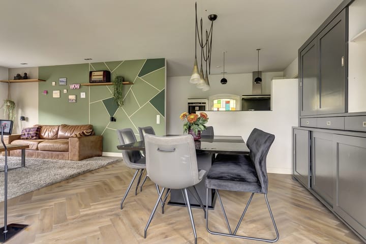 Photo 11 of Willemsstraat 59