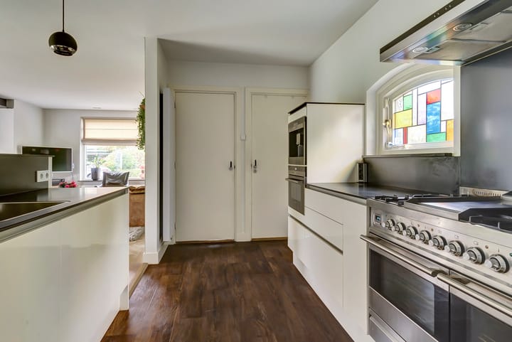 Photo 15 of Willemsstraat 59