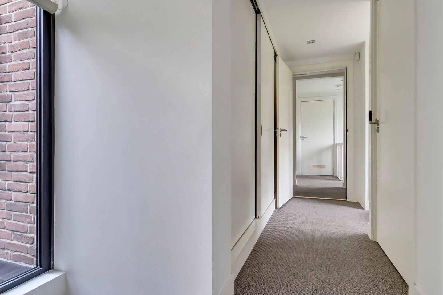 Foto 40 van Willemsstraat 59