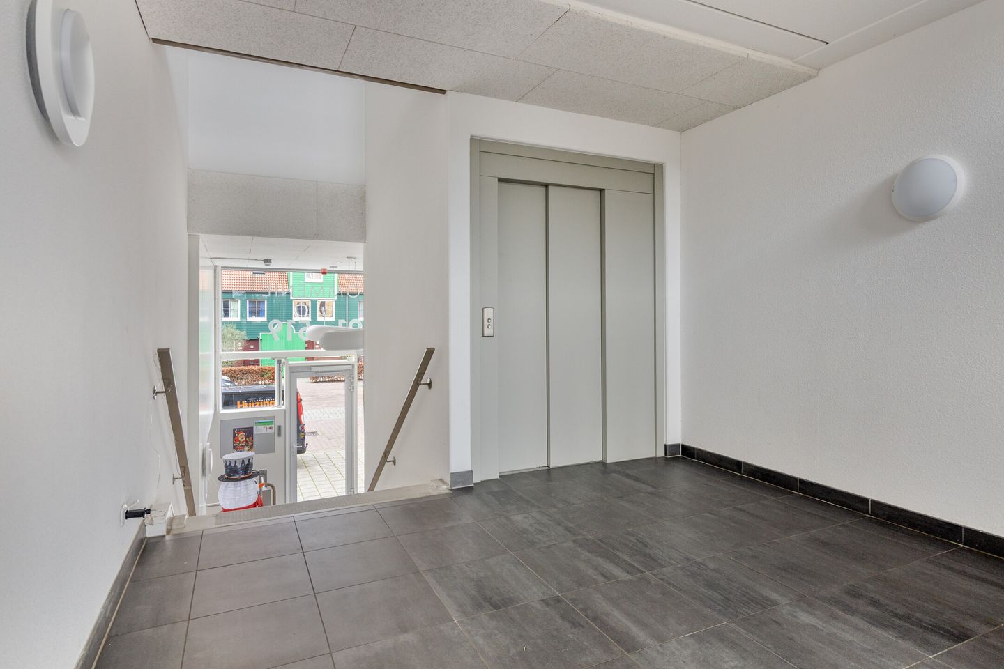 Photo 20 of Vurehout 405