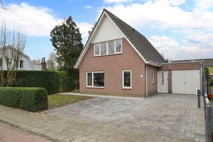 Foto 2 van Beukenlaan 64-A