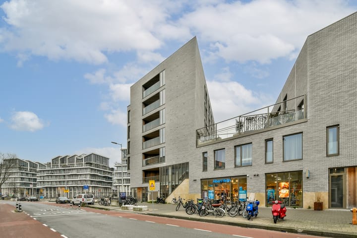 Photo 4 of Cruquiusweg 79-C8