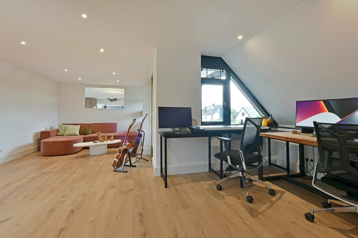 Foto 36 van Zuideinde 32-B