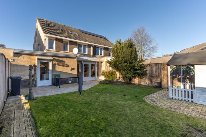 Foto 2 van Vuurijzer 21