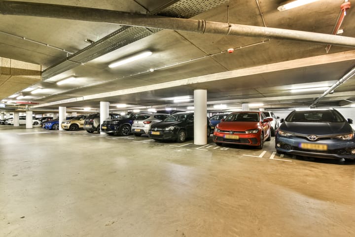 Foto 25 van Valkenburgerstraat 141