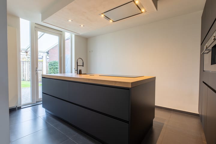 Foto 12 van Marjolein 5