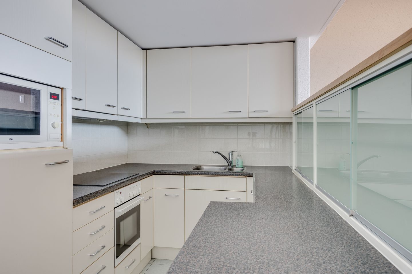 Photo 10 of Oud-Loosdrechtsedijk 251-J