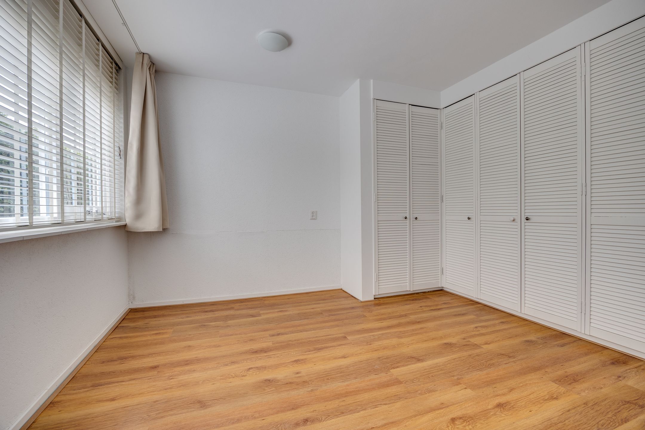 Photo 15 of Oud-Loosdrechtsedijk 251-J