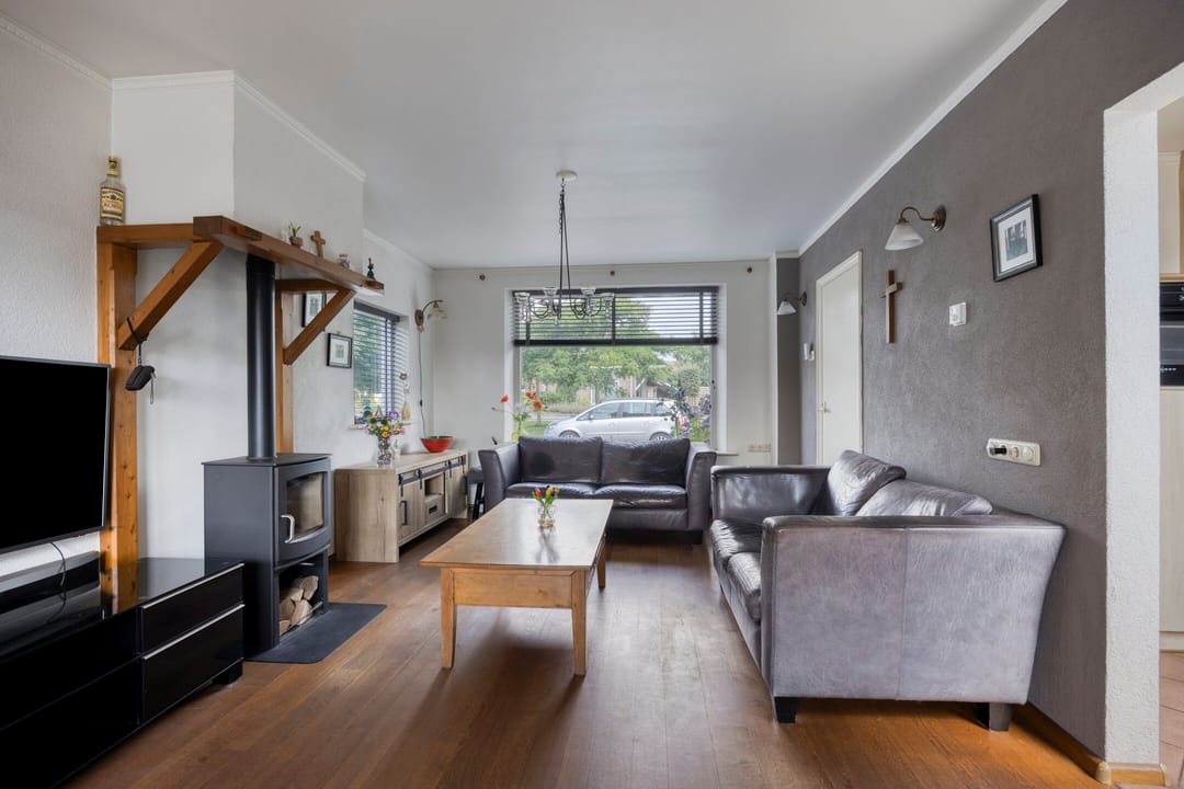 Foto 8 van Meidoornplein 13