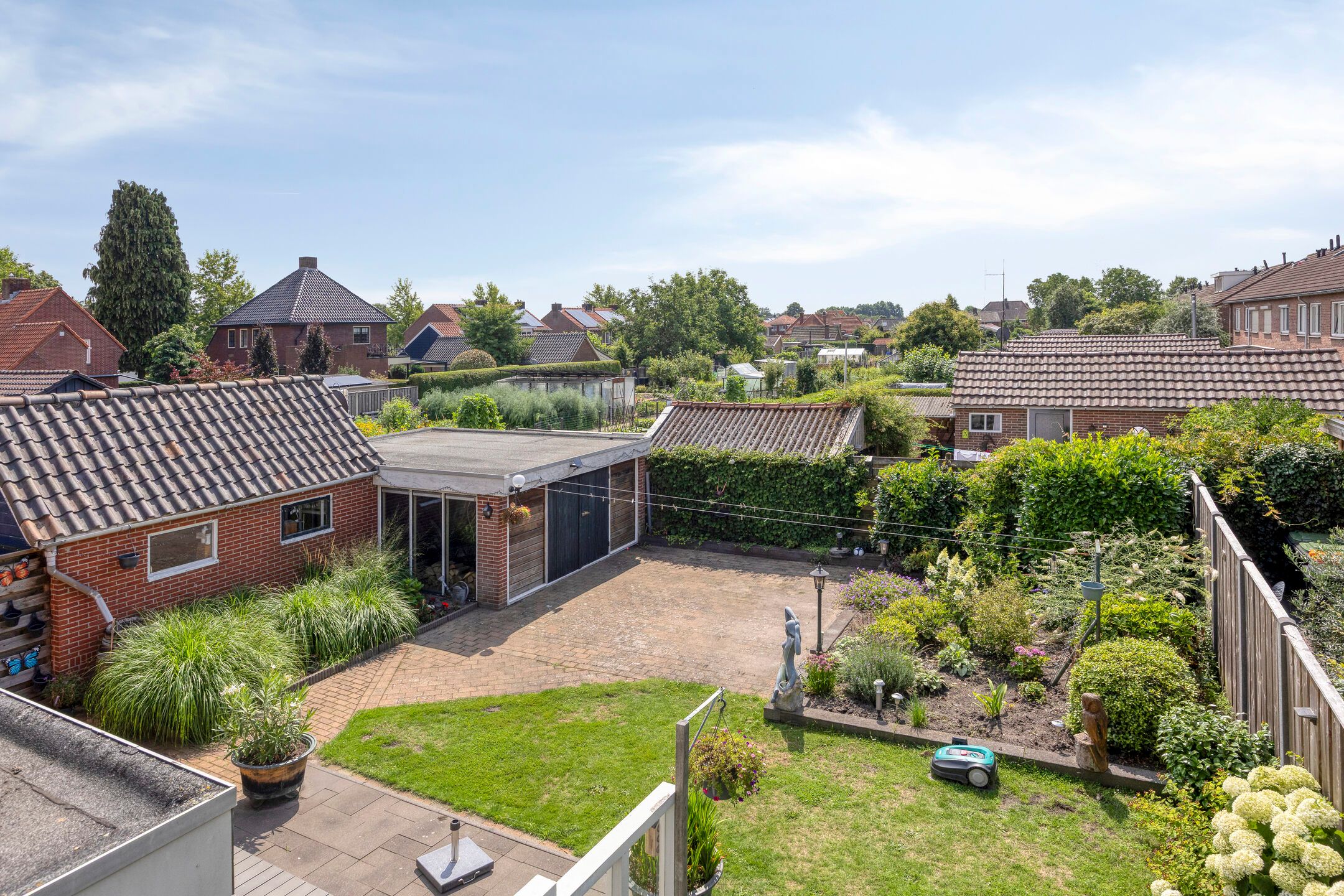 Foto 27 van Meidoornplein 13