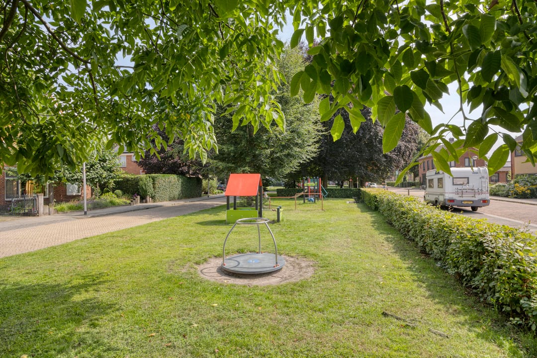 Foto 28 van Meidoornplein 13