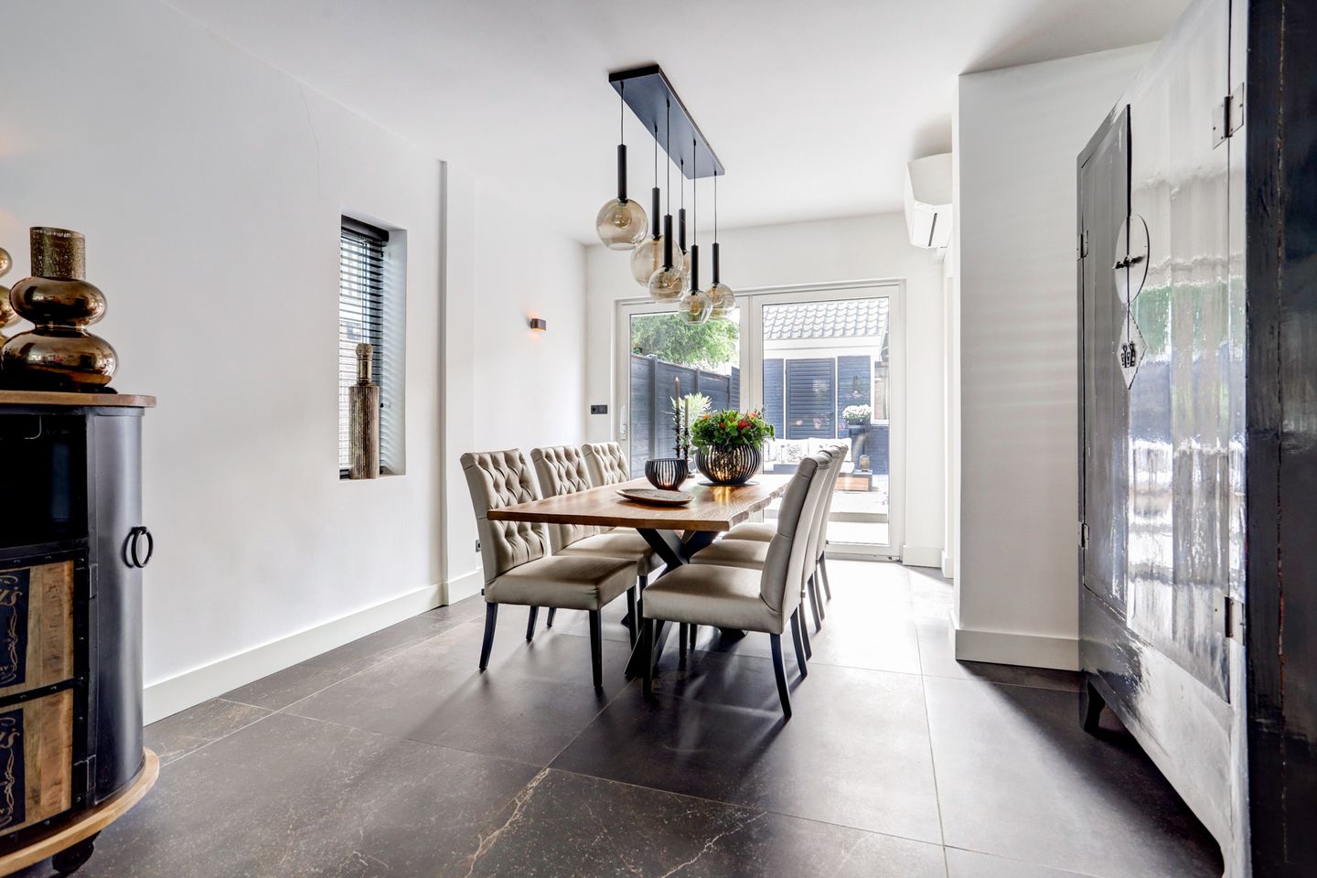 Foto 10 van Ringbaan-Oost 409