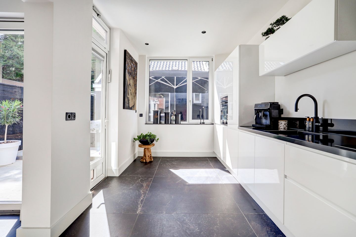 Foto 14 van Ringbaan-Oost 409