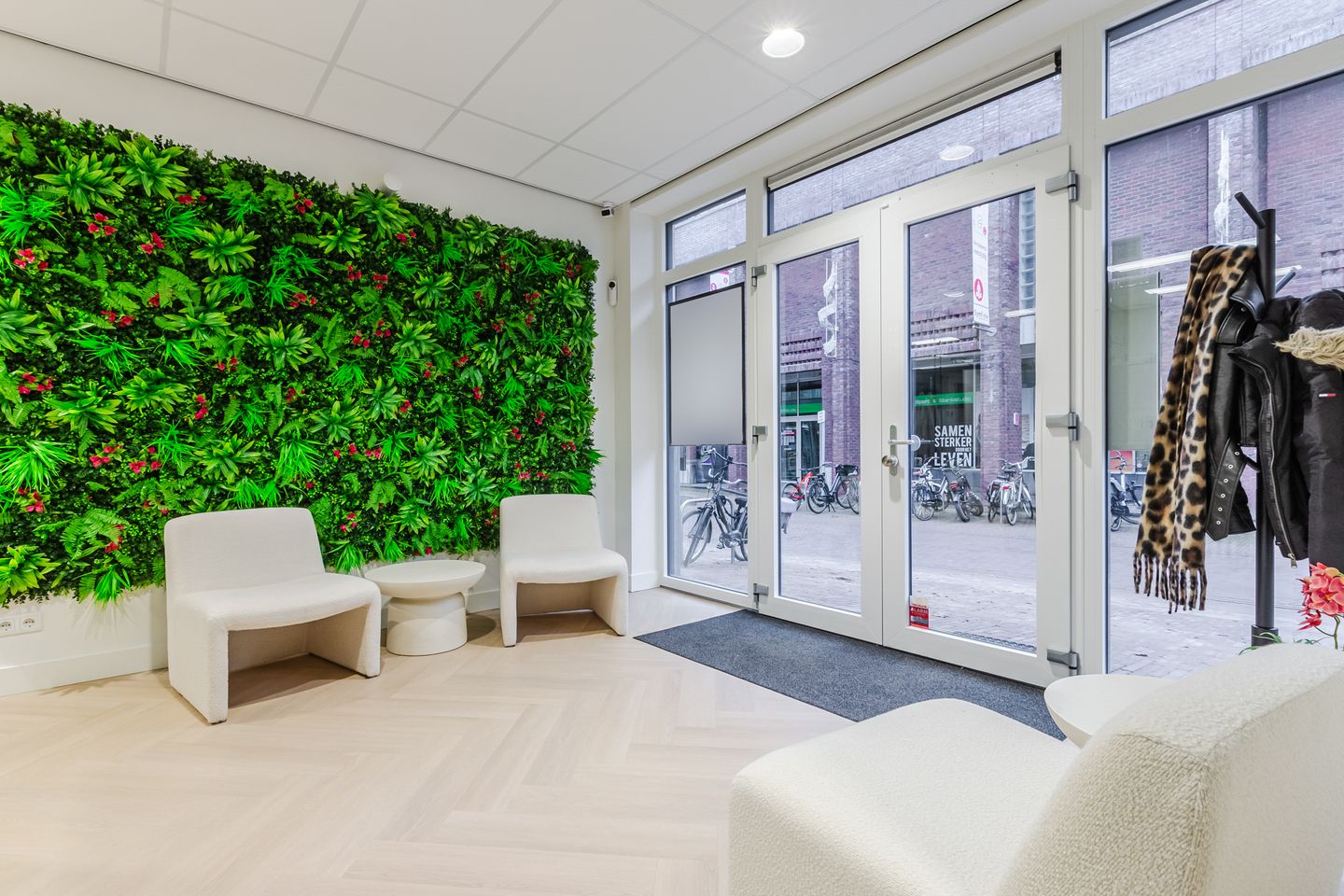 Bekijk foto 4 van Hoofdweg 1197