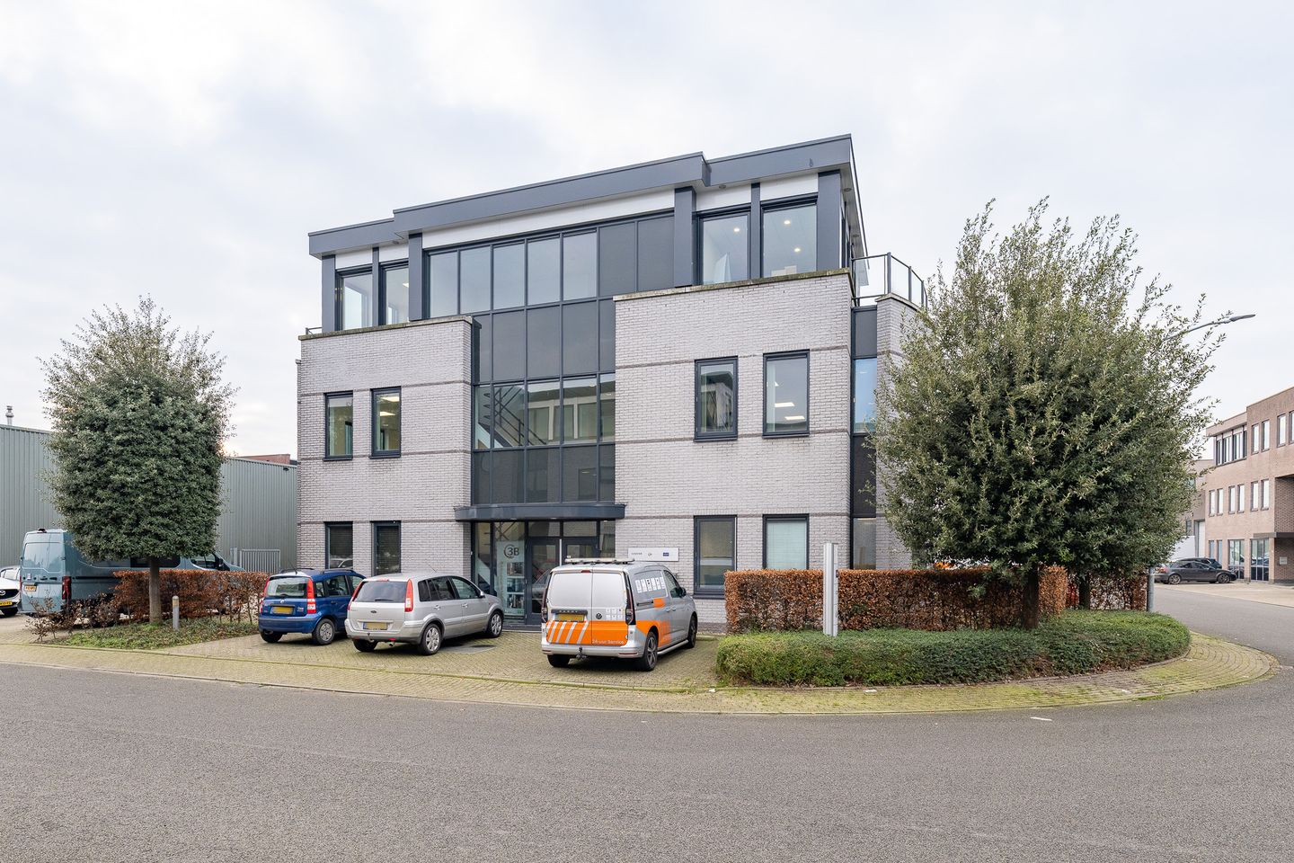 Bekijk foto 1 van Veemweg 9