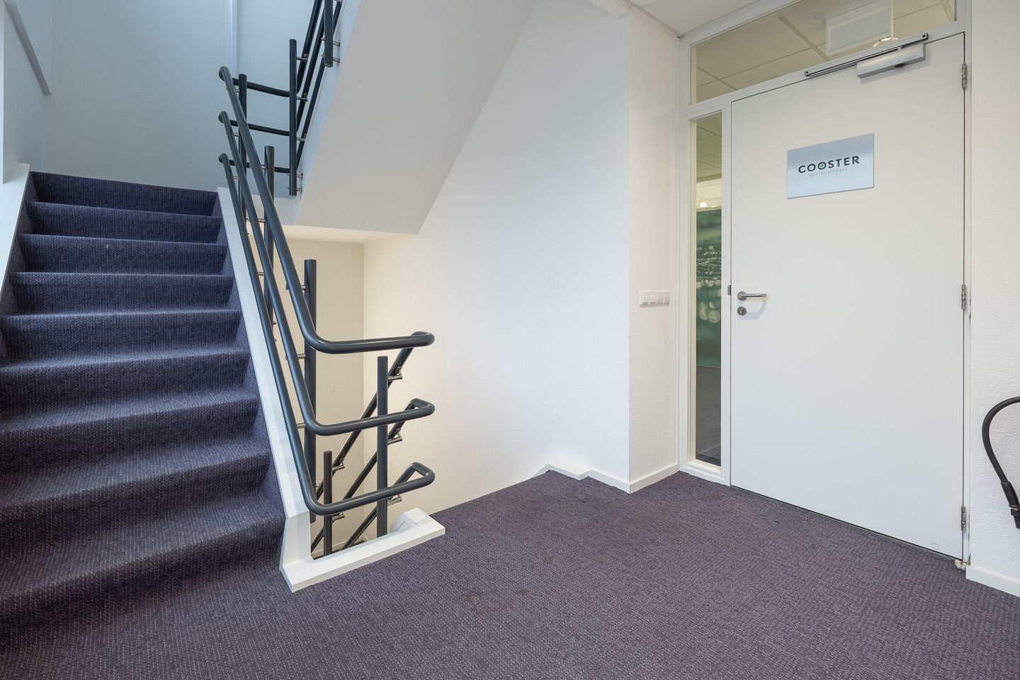 Bekijk foto 2 van Veemweg 9