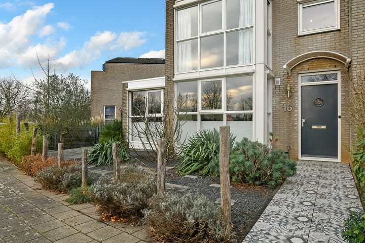 Photo 6 of Peregaard 16