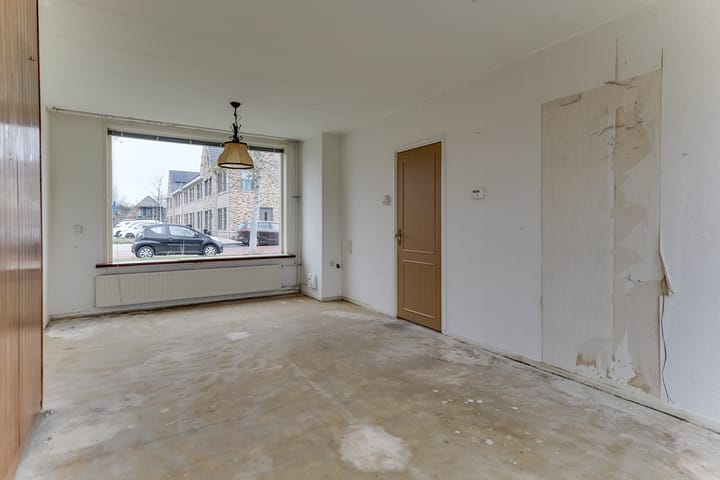 Foto 13 van Van Roozendaalstraat 14