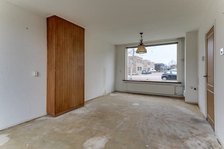 Foto 14 van Van Roozendaalstraat 14