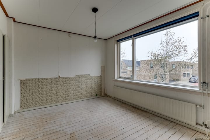 Foto 18 van Van Roozendaalstraat 14