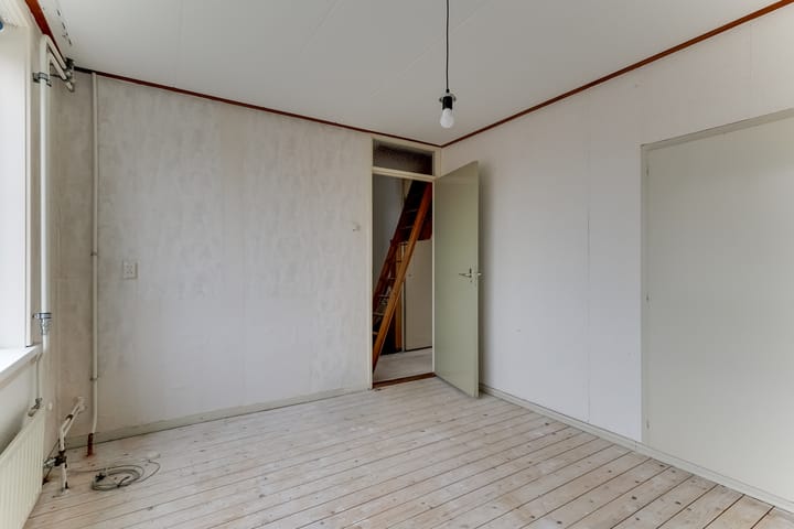 Foto 21 van Van Roozendaalstraat 14